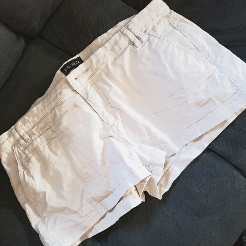 Womens Express Shorts